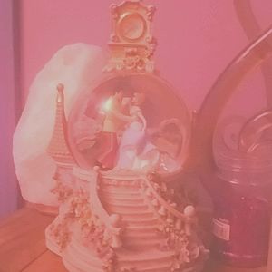 Disney Collectible Cinderella Snow globe